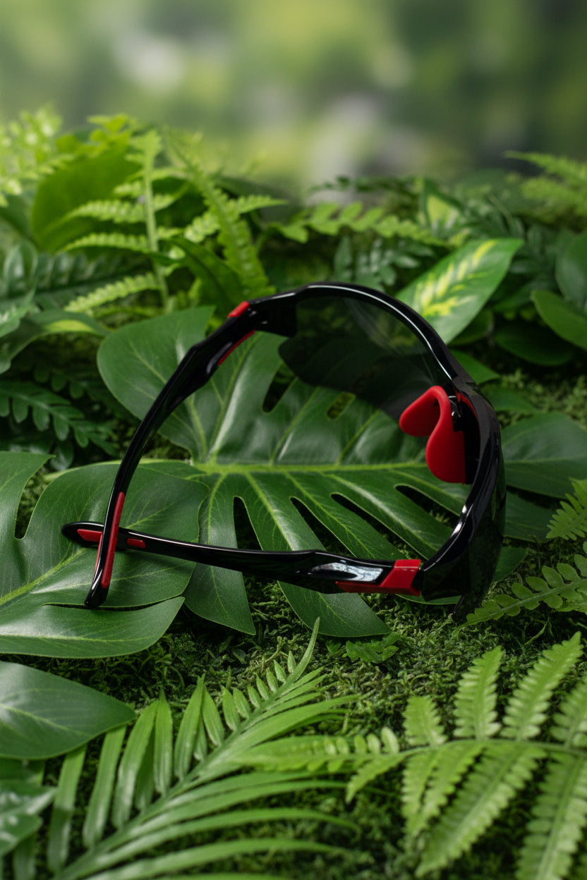Men & Women Universal Sunglasses Trendy Sporty Style Sun Eyewear Black and Red Frame