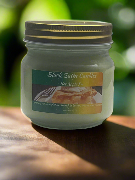 Hot Baked Apple Pie Scented Candle 8oz Single Cotton Wick Glass Jar