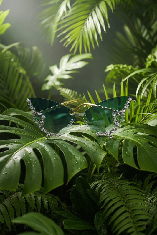 Women's Butterfly-Shaped Studded Framed Glasses Green Tinted